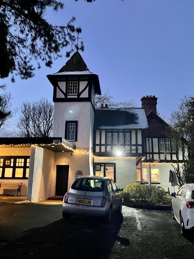 Navaar House Hotel Penicuik Exterior foto
